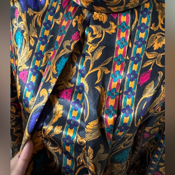 Vintage Nicola Pleated Turtleneck Blouse - Picture 7 of 10